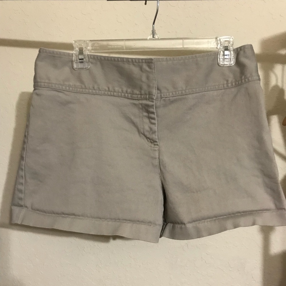 MOSSIMO khaki shorts